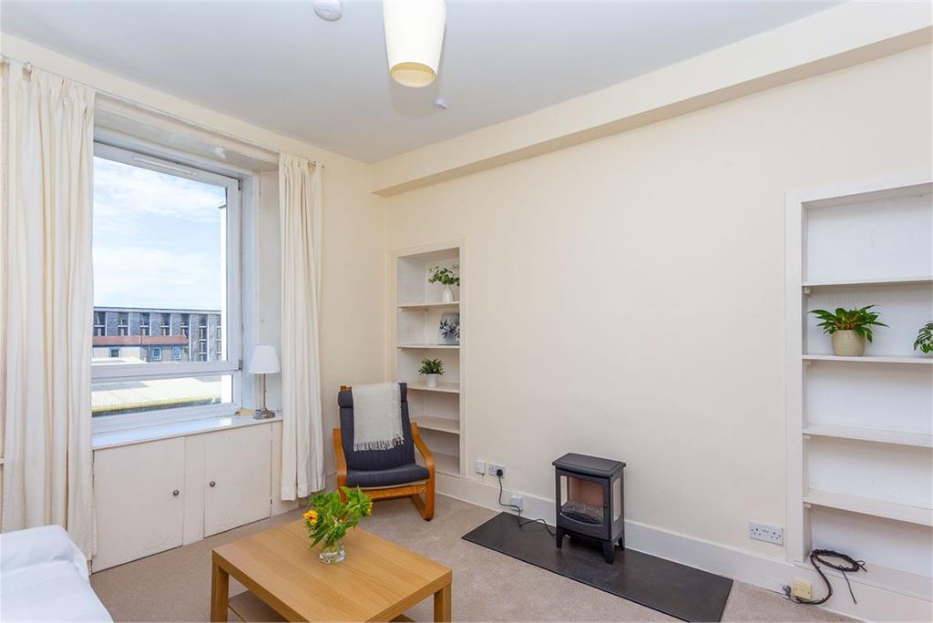 5/9 Beaverhall Road,
Edinburgh,
EH7 4JQ - image 2