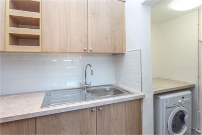 5/9 Beaverhall Road, Edinburgh, EH7 4JQ - image 9