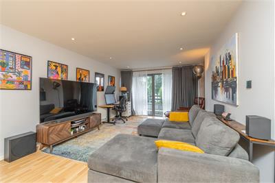 4/2 Western Harbour Terrace, Edinburgh, EH6 6JQ - image 2