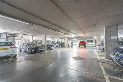 4/2 Western Harbour Terrace, Edinburgh, EH6 6JQ - image 15