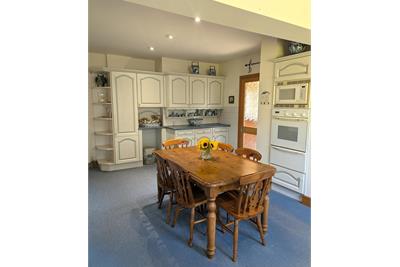 4 Nunholm Park,
Dumfries,
DG1 1JP - image 11