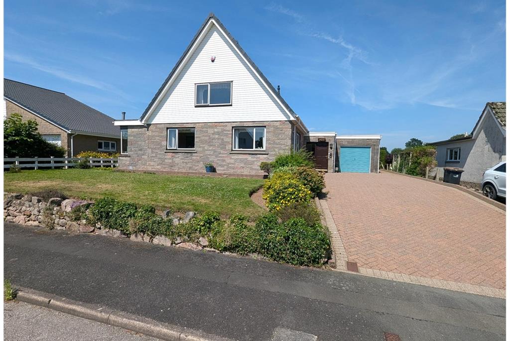 4 Nunholm Park,
Dumfries,
DG1 1JP - image 1