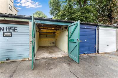 13 Morningside Terrace, Edinburgh, EH10 5HG - image 3