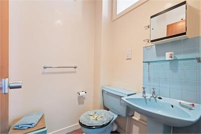 25/9 Mortonhall Road, Edinburgh, EH9 2HS - image 15