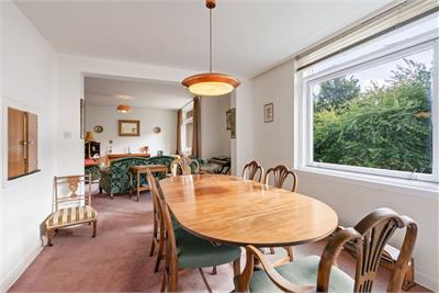 25/9 Mortonhall Road, Edinburgh, EH9 2HS - image 4