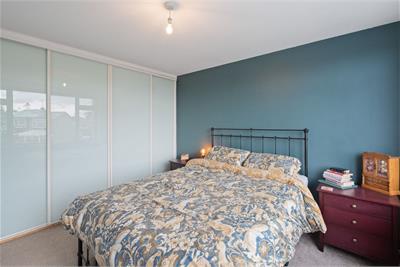 38 Oxgangs Farm Drive, Edinburgh, EH13 9PR - image 12