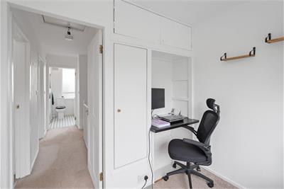 38 Oxgangs Farm Drive, Edinburgh, EH13 9PR - image 15