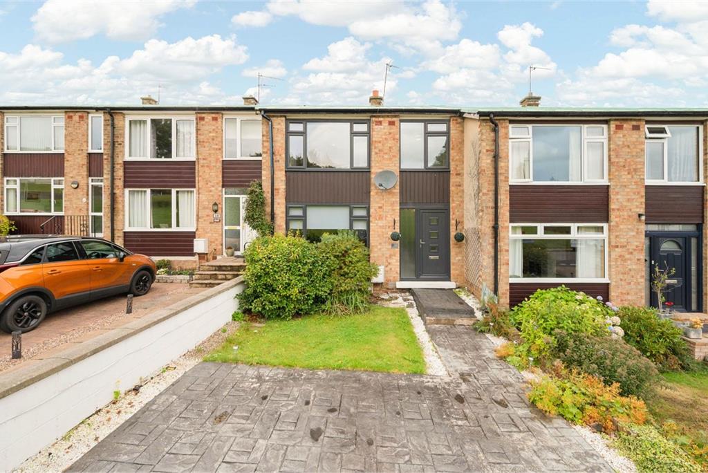 38 Oxgangs Farm Drive, Edinburgh, EH13 9PR - image 1