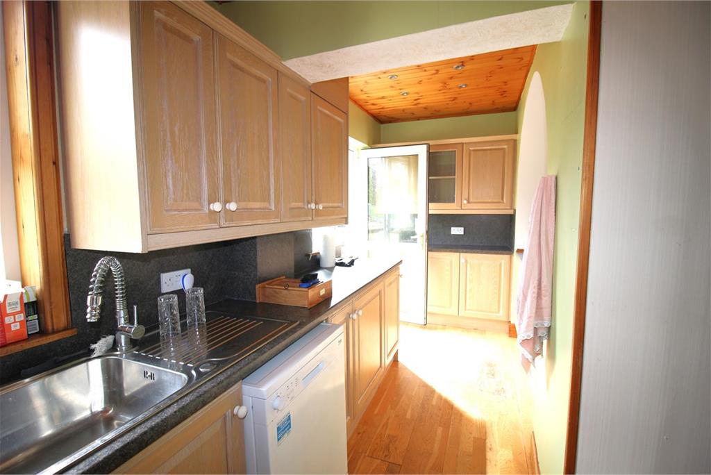 39 Sydney Place,
Lockerbie,
DG11 2JB - image 8