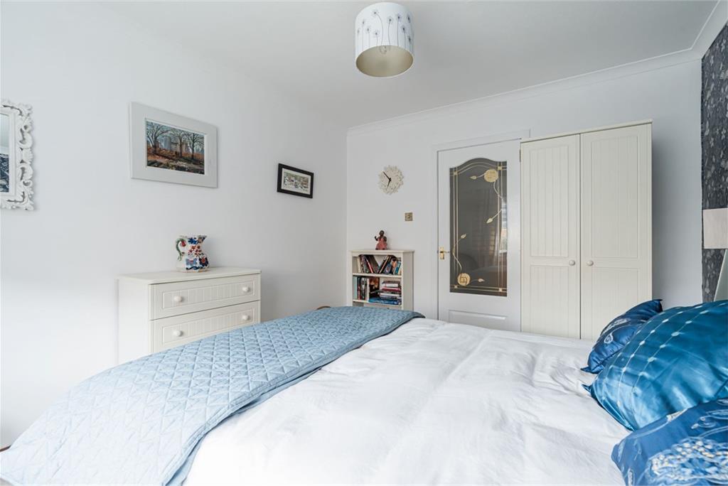 41 Ravenscroft Gardens, Gilmerton, Edinburgh EH17 8RP - image 19