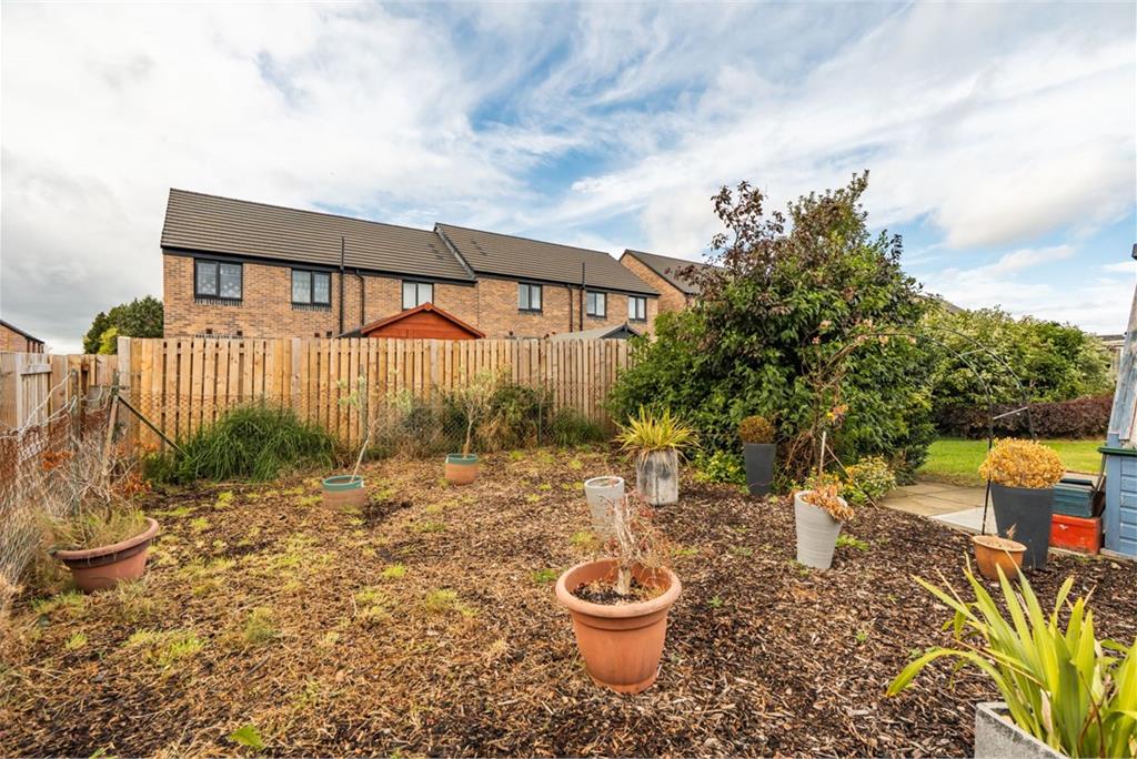 41 Ravenscroft Gardens, Gilmerton, Edinburgh EH17 8RP - image 31