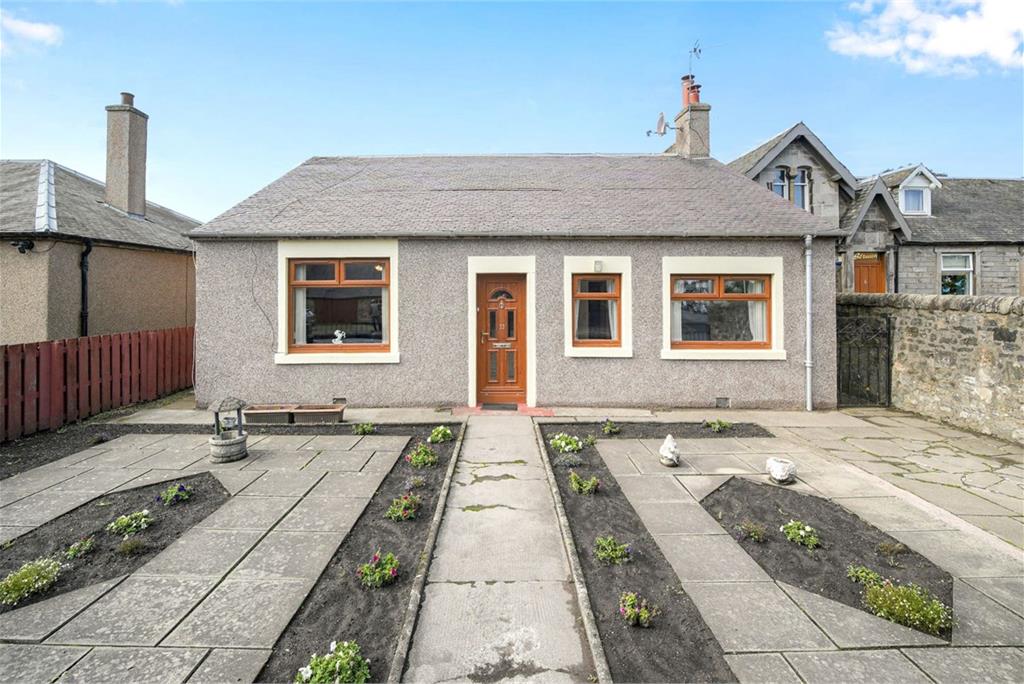 33 Fountain Place, Loanhead, Midlothian, EH20 9DT - image 1