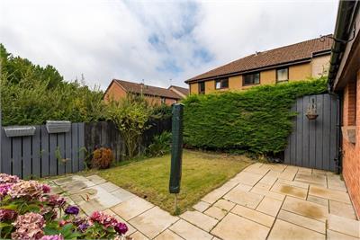 40 Swanston Muir, Edinburgh, EH10 7HS - image 2