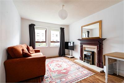 30/2 Craighouse Gardens, Edinburgh, EH10 5TY - image 2