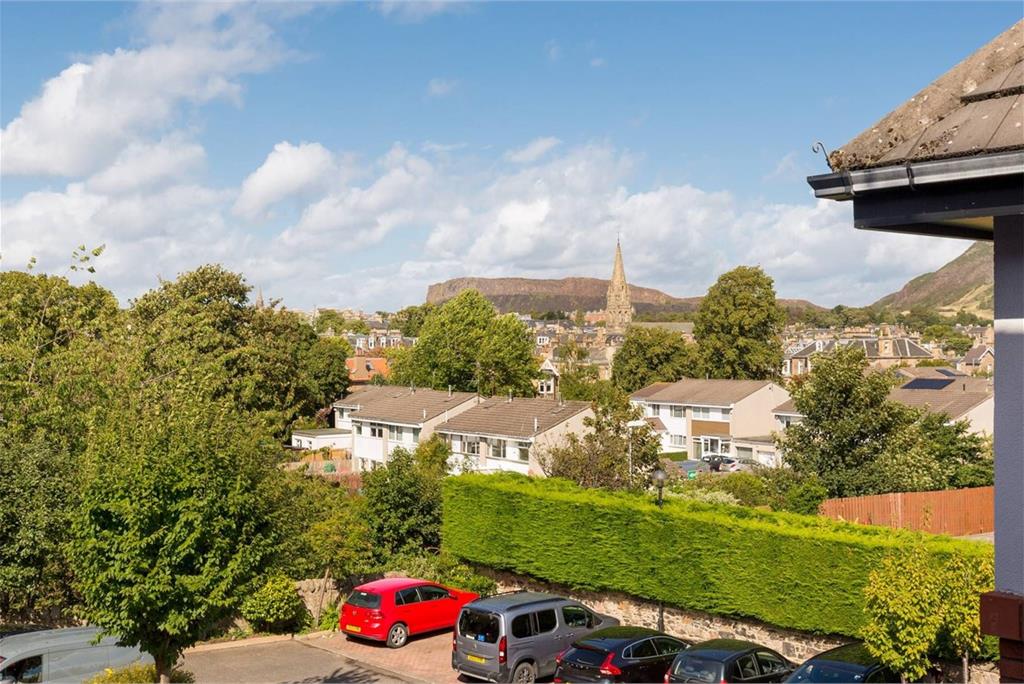313 Mayfield Court, 27 West Savile Terrace,
Blackford,
Edinburgh,
EH9 3DT - image 11