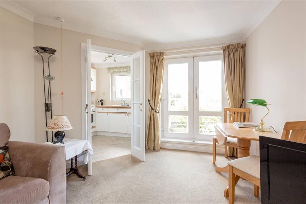 313 Mayfield Court, 27 West Savile Terrace,
Blackford,
Edinburgh,
EH9 3DT - image 4