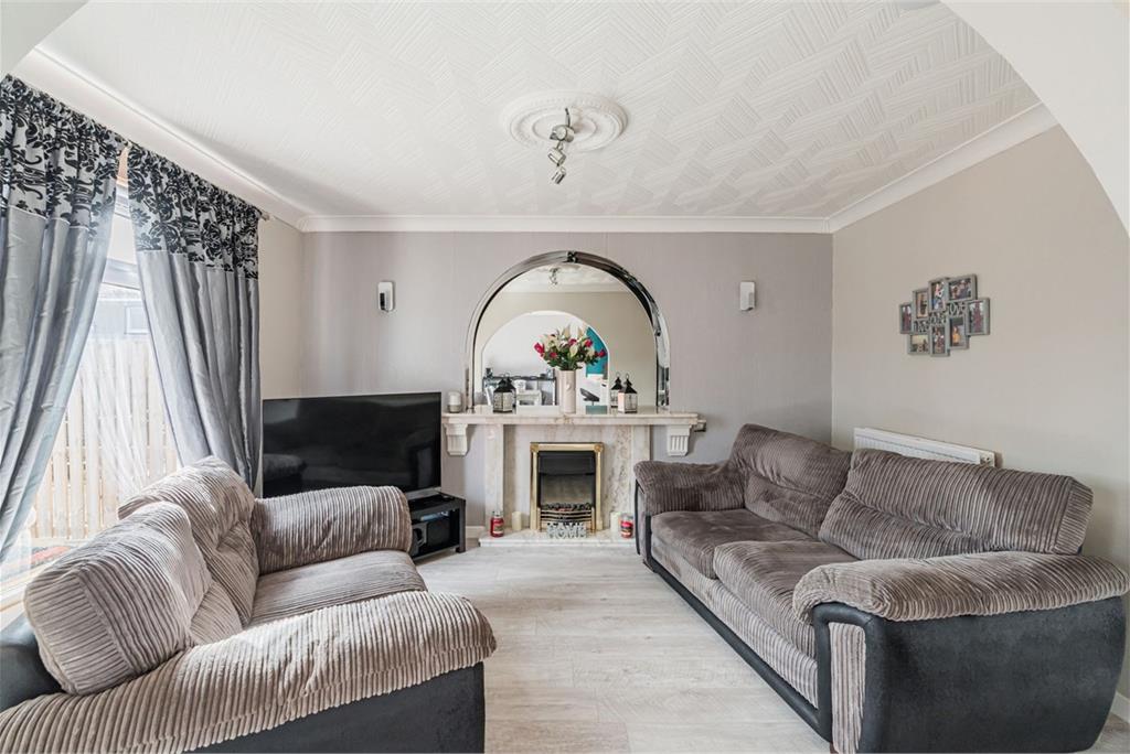 5 Law Road, Dunfermline, KY11 4XD - image 5