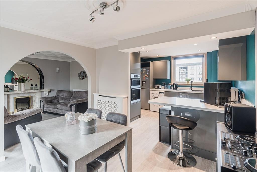 5 Law Road, Dunfermline, KY11 4XD - image 7