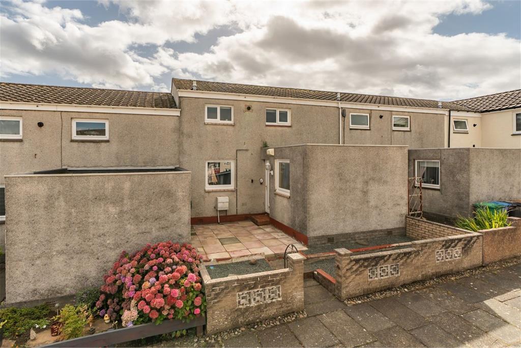 5 Law Road, Dunfermline, KY11 4XD - image 1