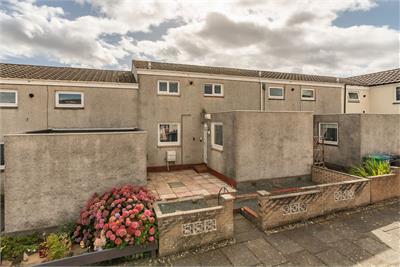 5 Law Road, Dunfermline, KY11 4XD - image 1