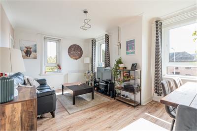 101/4 Whitson Road, Edinburgh, EH11 3BR - image 2
