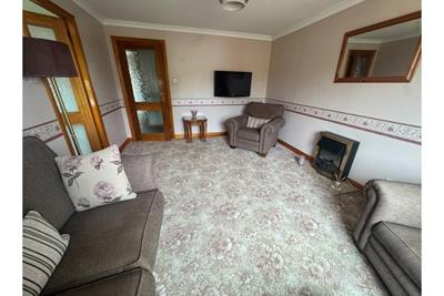 6 Yarrow Gardens, Dumfries, DG2 9HH - image 2