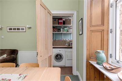 18/6 Bruntsfield Gardens, Edinburgh, EH10 4EA - image 6