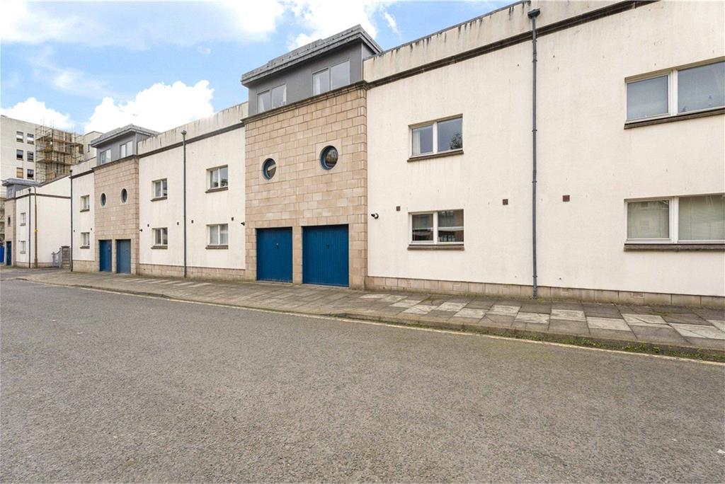 50 Henderson Place,
Stockbridge,
Edinburgh,
EH3 5DJ - image 15