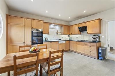 50 Henderson Place, Stockbridge, Edinburgh, EH3 5DJ - image 8