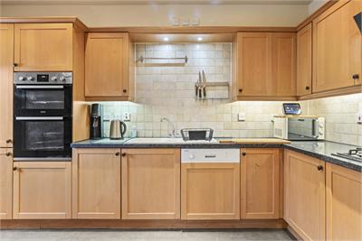50 Henderson Place, Stockbridge, Edinburgh, EH3 5DJ - image 9