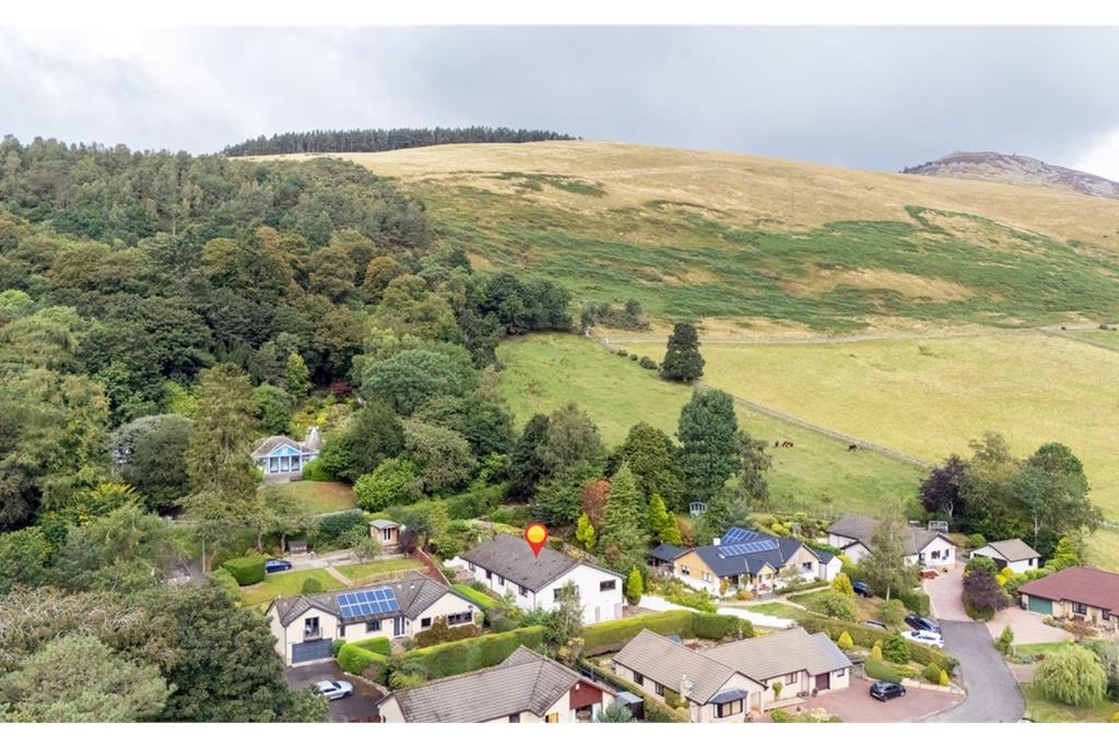 8 Millwell Park, Innerleithen, EH44 6JF - image 28