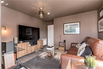 49 (flat 8), Milligan Drive, The Wisp, Edinburgh, EH16 4DA - image 3