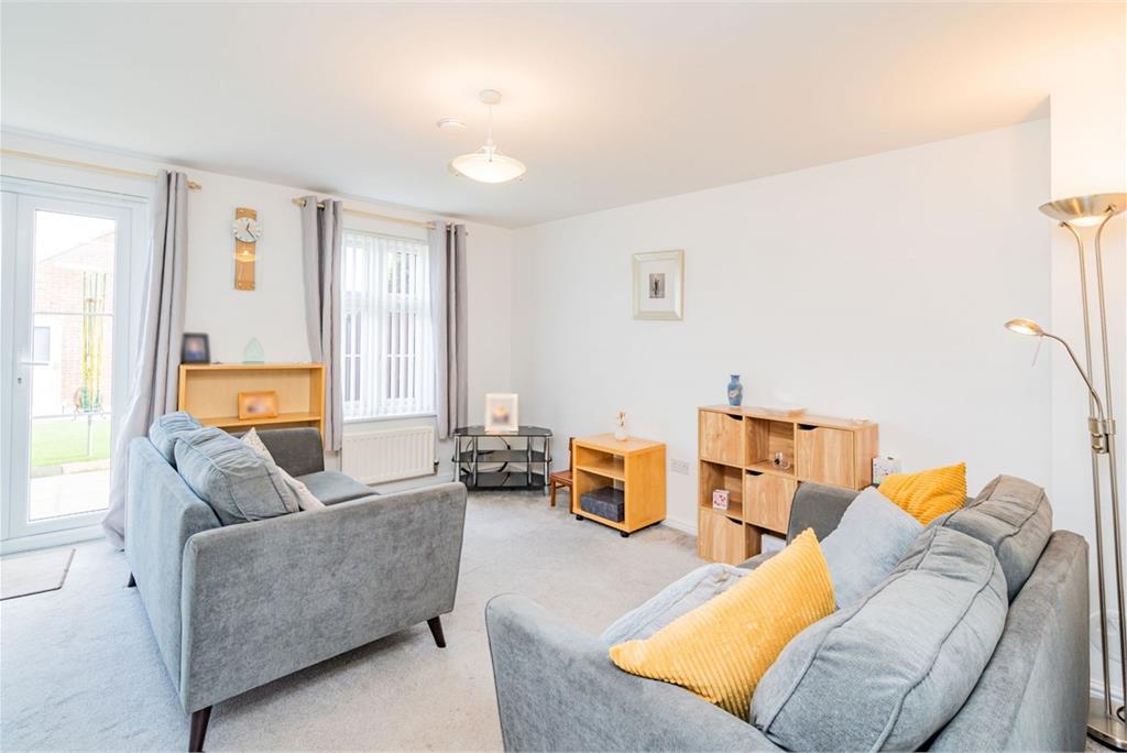 18 Burnbrae Walk, Bonnyrigg, EH19 3FP - image 2