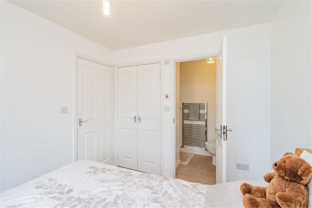 18 Burnbrae Walk, Bonnyrigg, EH19 3FP - image 15