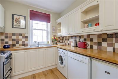 131/4 St. Leonard's Street, Edinburgh, EH8 9RB - image 8