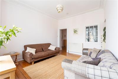 19/4 Henderson Street, Edinburgh, EH6 6BT - image 9