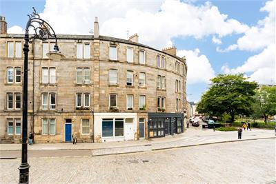 19/4 Henderson Street, Edinburgh, EH6 6BT - image 1