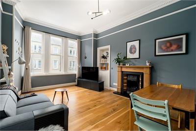 13/6 Ogilvie Terrace, Edinburgh, EH11 1NS - image 2