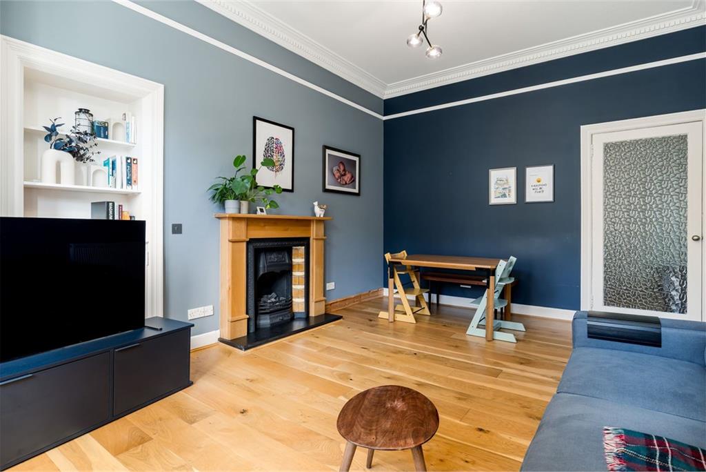 13/6 Ogilvie Terrace, Edinburgh, EH11 1NS - image 4