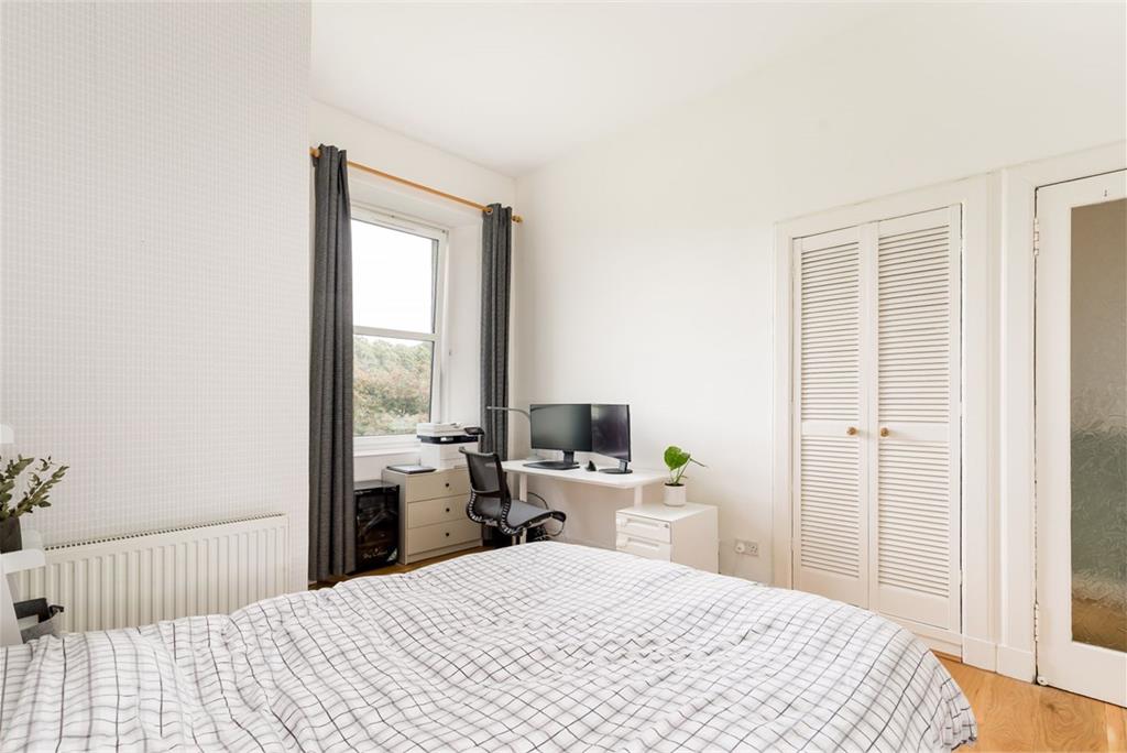 13/6 Ogilvie Terrace, Edinburgh, EH11 1NS - image 9
