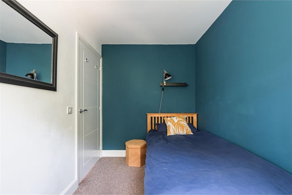 9 Venturefair Drive, Edinburgh, EH17 8WD - image 15