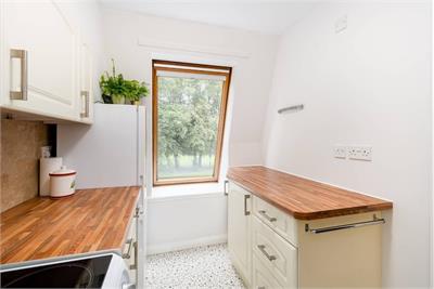 Flat 51 Claycot Park, 1 Ladywell Avenue, Edinburgh, EH12 7LG - image 5