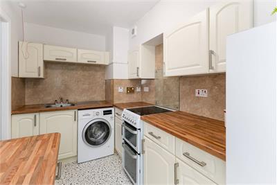 Flat 51 Claycot Park, 1 Ladywell Avenue, Edinburgh, EH12 7LG - image 6