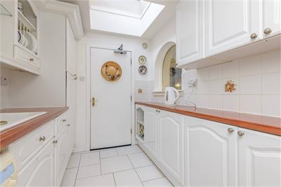 18 Newbattle Abbey Crescent, Eskbank, EH22 3LN - image 11
