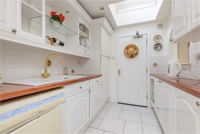 18 Newbattle Abbey Crescent, Eskbank, EH22 3LN - image 12