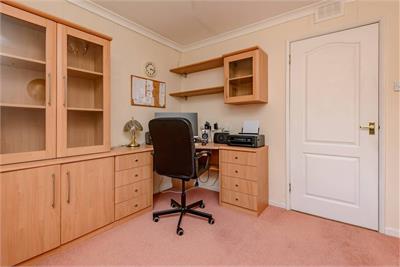 18 Newbattle Abbey Crescent,
Eskbank,
EH22 3LN - image 31