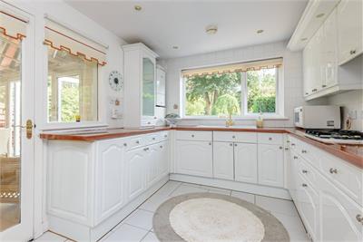 18 Newbattle Abbey Crescent, Eskbank, EH22 3LN - image 9