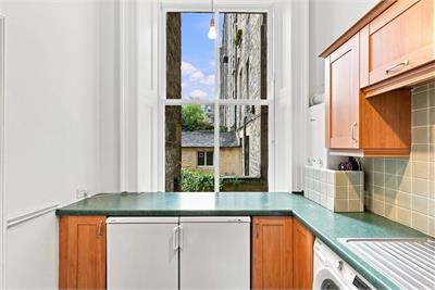 11/1 Fettes Row, New Town, Edinburgh, EH3 6SE - image 8