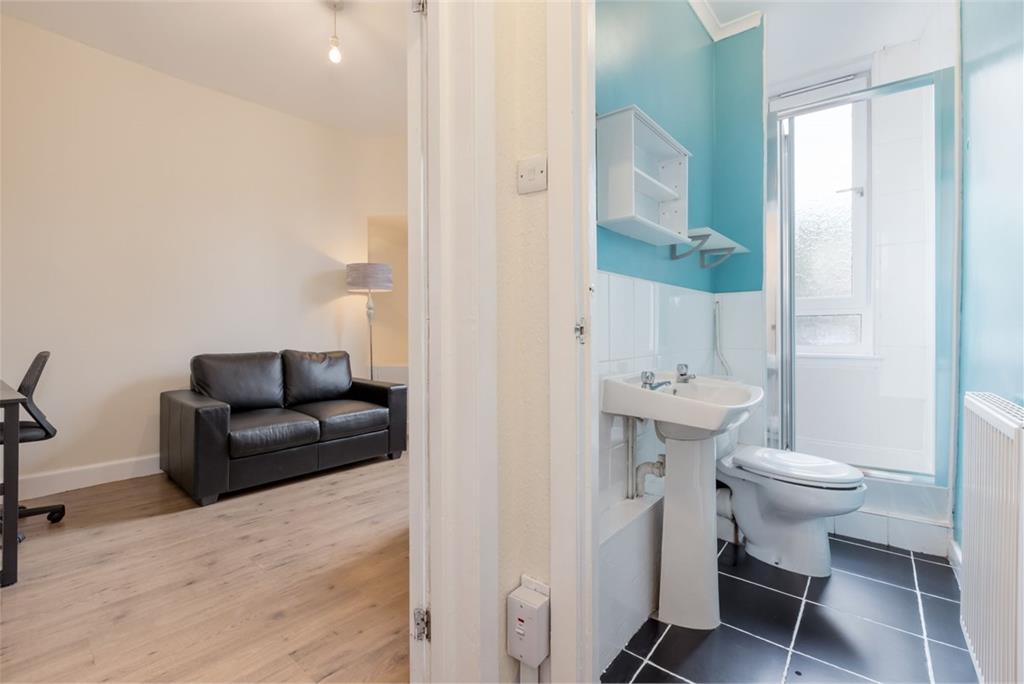 3/5 Smithfield Street, Edinburgh, EH11 2PH - image 8