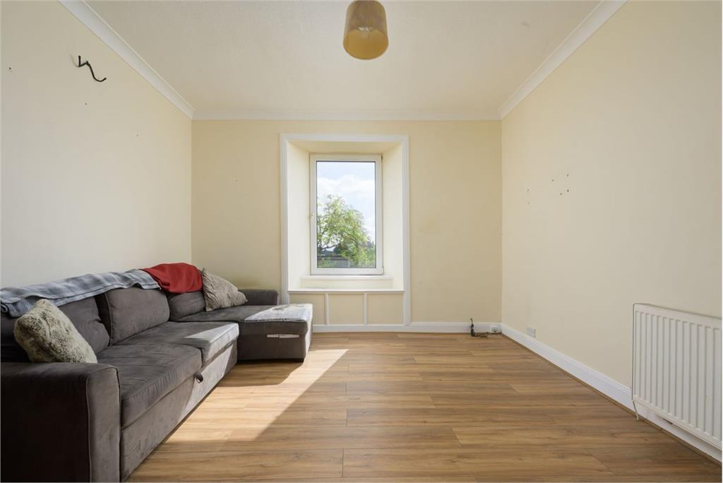 6D, Rose Crescent, Dunfermline, KY12 0QS - image 3